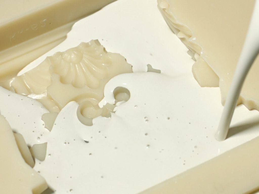 יציגת גבס בתבנית גומי, תהליך עבודה מלא עם גבס - אלגד